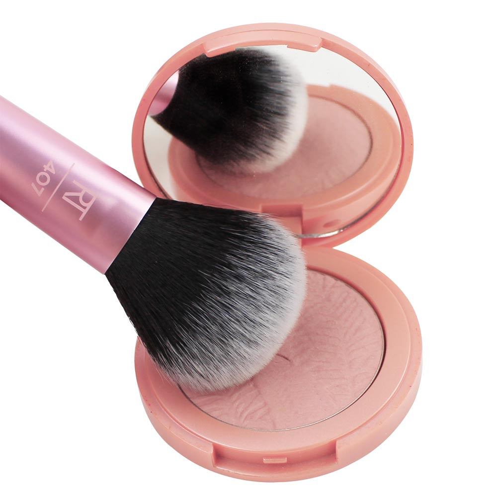 Real Techniques Mini Multitask Brush for Blush or Bronzer stylized