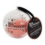 Real Techniques Miracle Complexion Sponge Ornament in Front